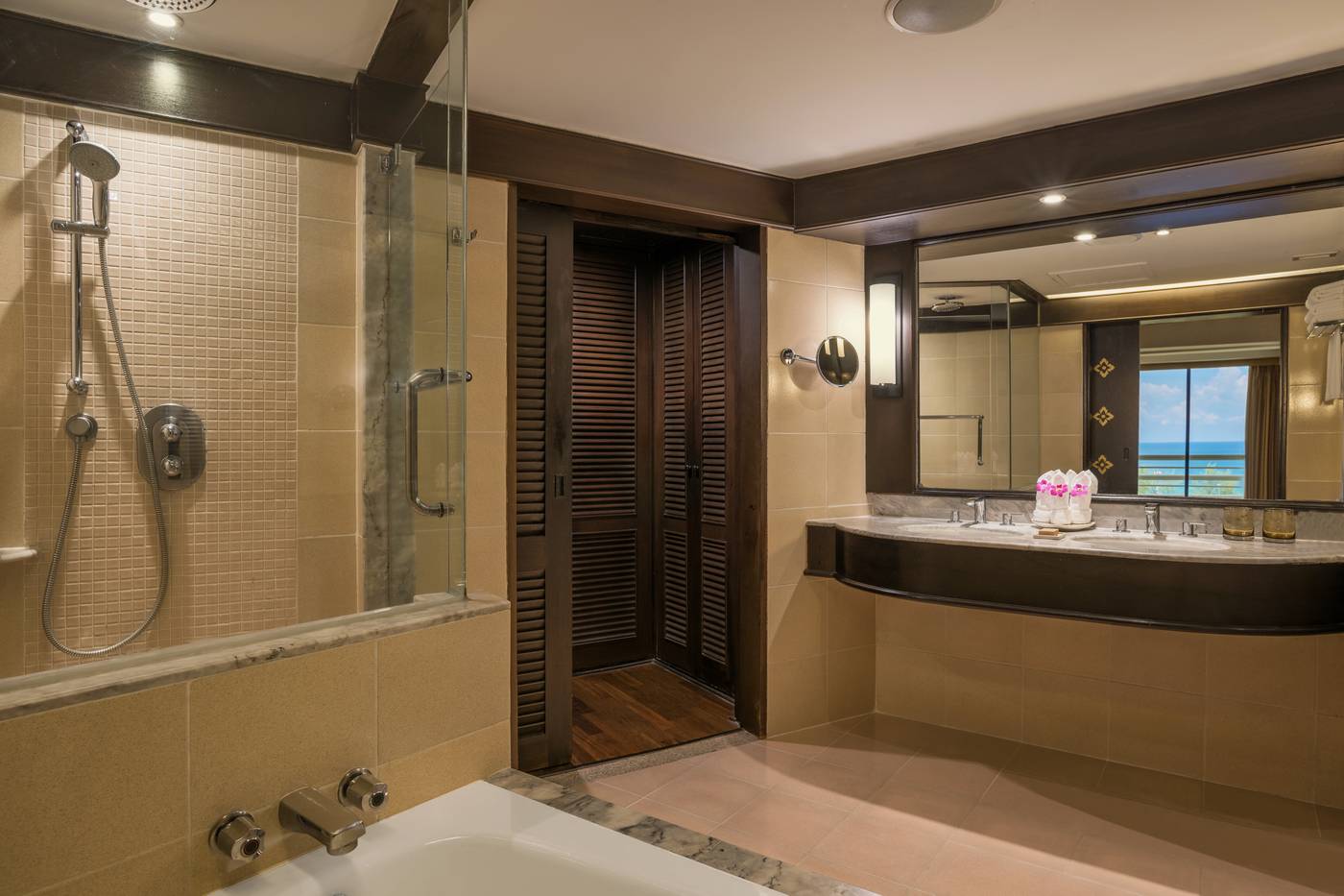 Hilton-Phuket-Arcadia-Resort---Spa-Room-48