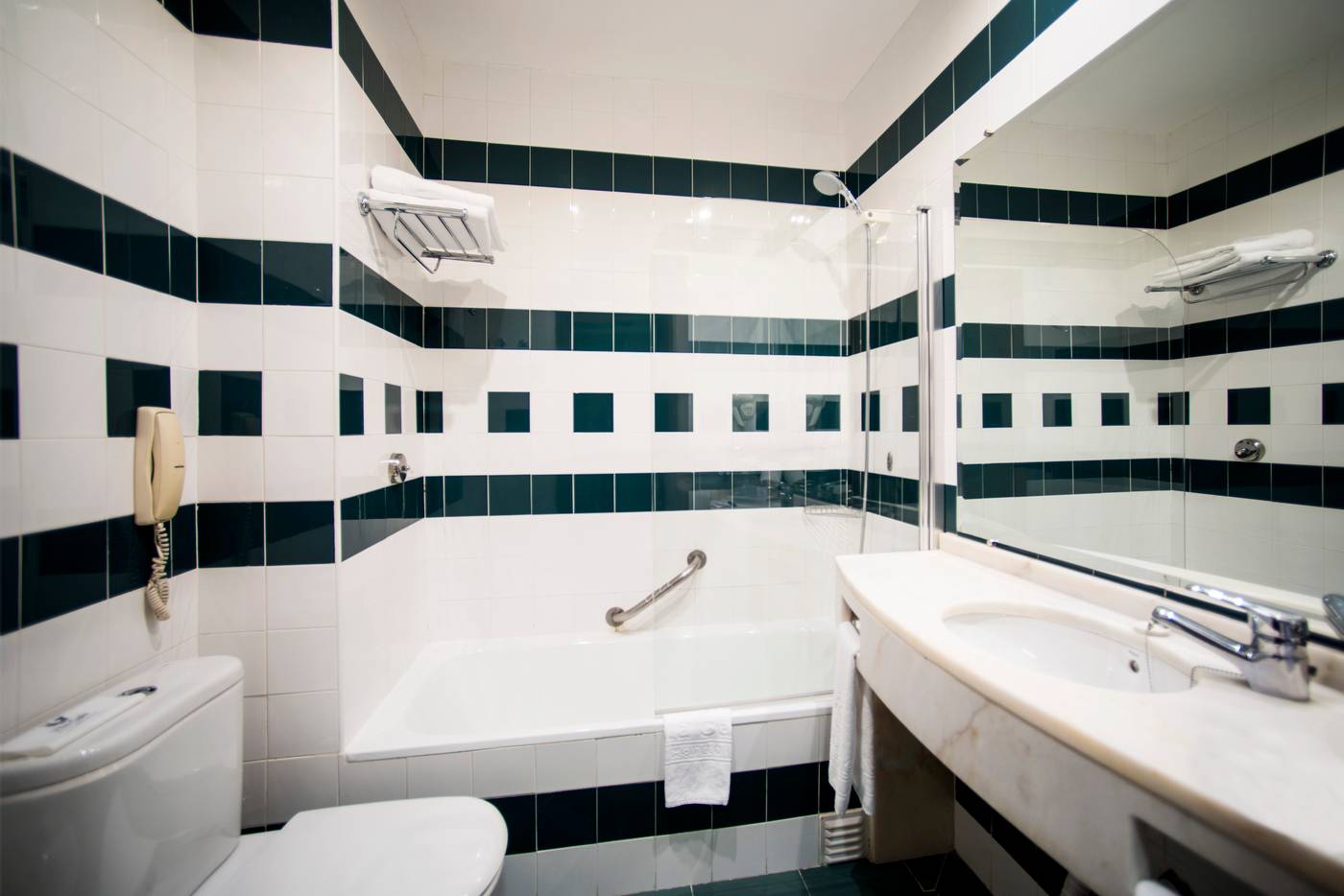 Vila-Gale-Ericeira-Room-19