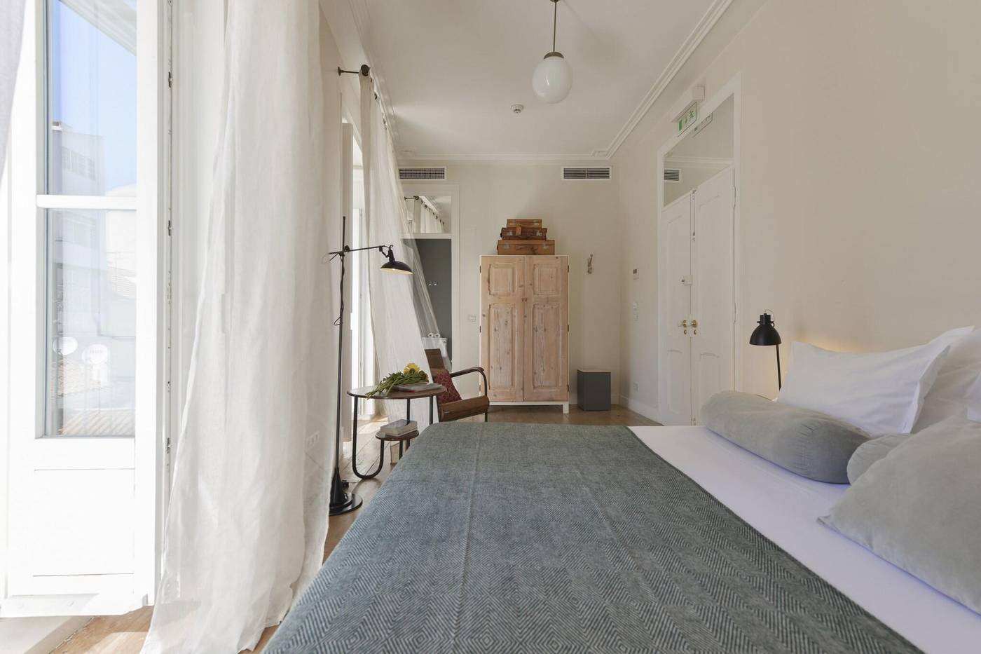 Casa-das-Janelas-com-Vista-Room-4