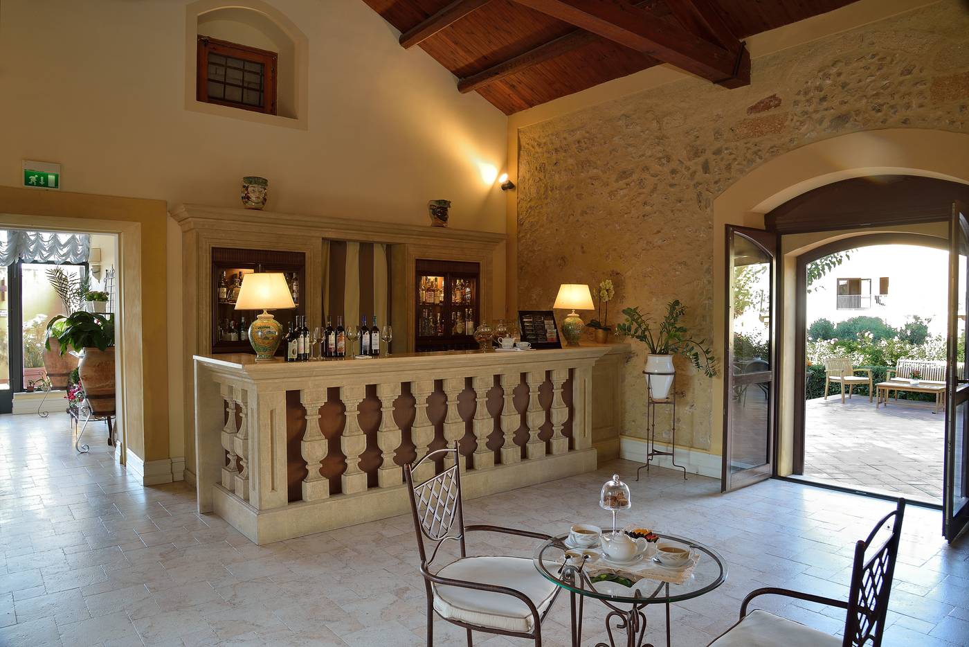 Baglio-Oneto-dei-Principi-di-San-Lorenzo-Bar-54