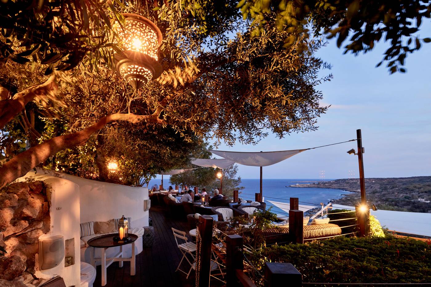 Grecian-Park-Hotel-Bar-61