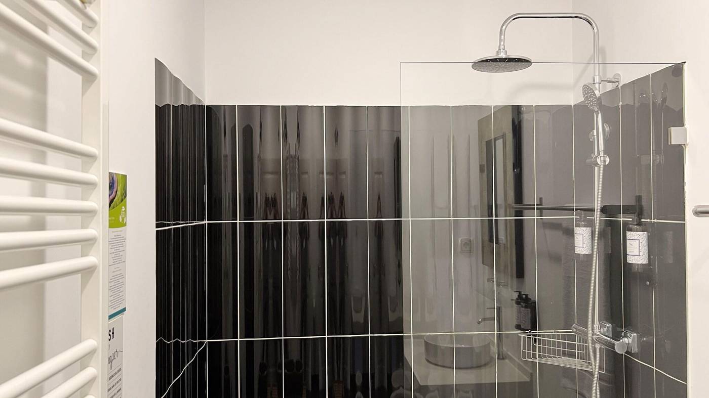 Casa-Do-Bairro-Bed---Breakfast-Room-50