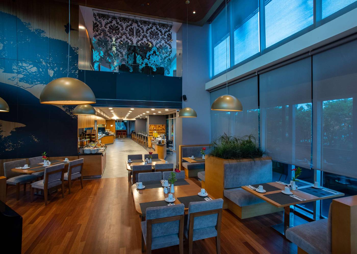 DoubleTree-by-Hilton-Hotel-Istanbul---Moda-Restaurant-49