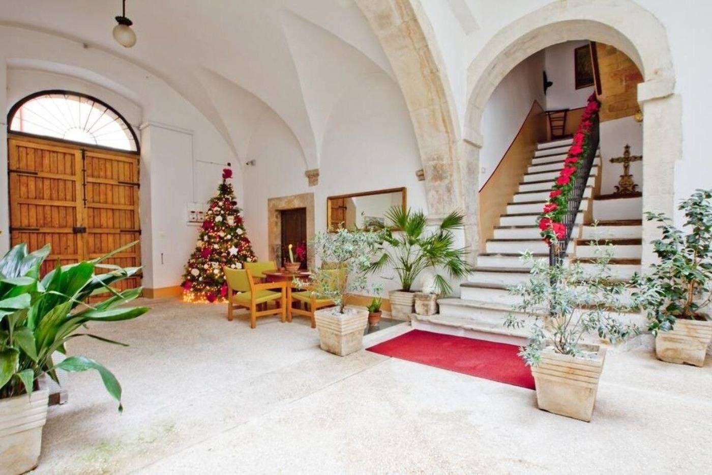 B-B-Il-Marchese-Del-Grillo-Lobby-5