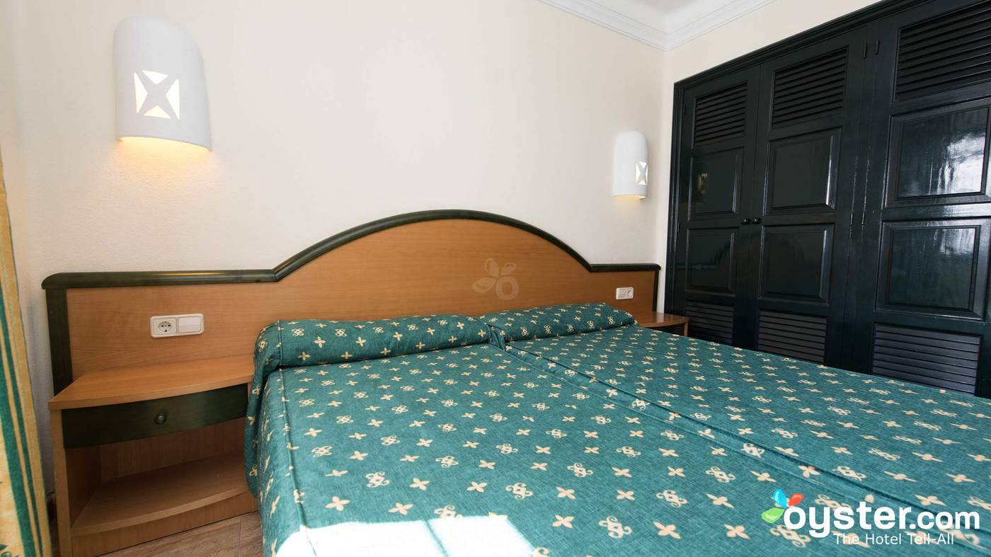 Palmeras-Garden-Room-58