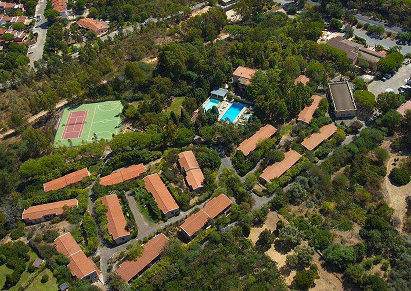 Rocca-Dorada-General-view-12