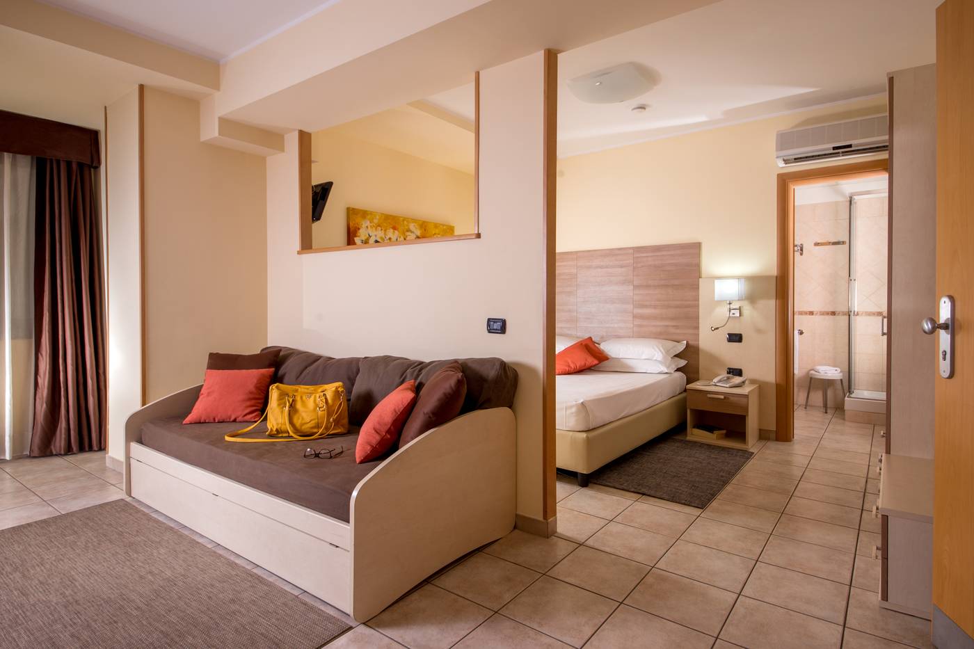 Hotel-Domidea-Room-24