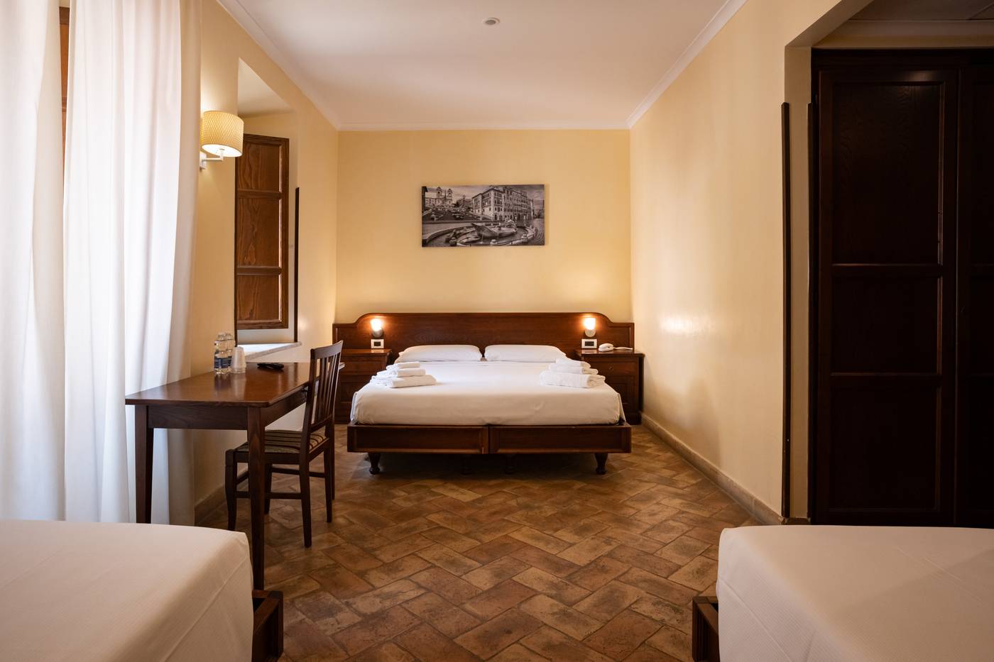 Hotel-Casa-I-Cappuccini-Room-6