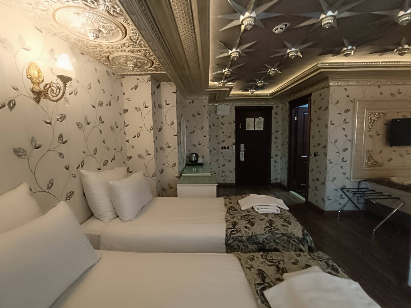 Golden-Horn-Sirkeci-Room-53