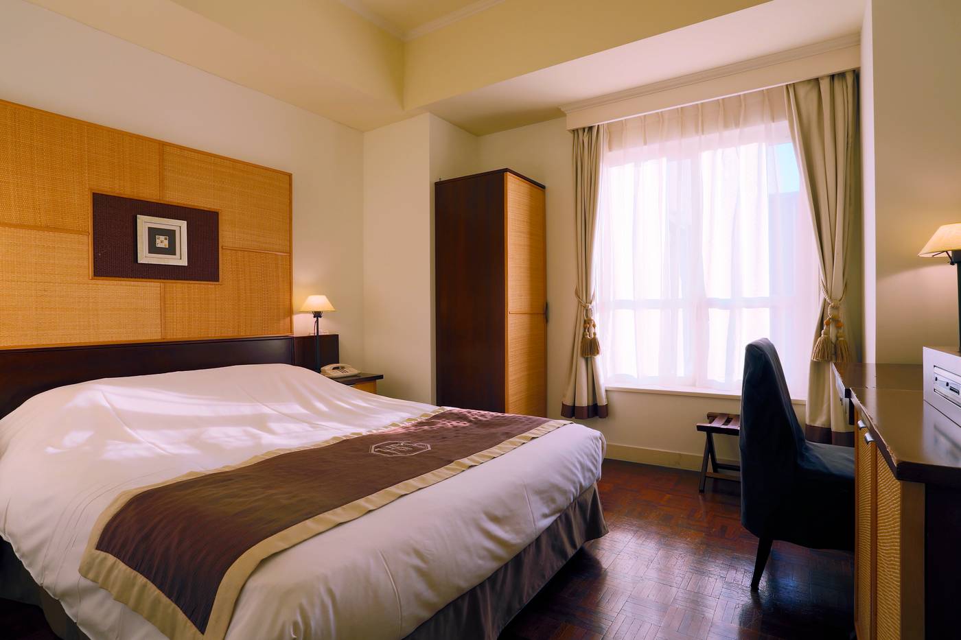 Hotel Monterey Ginza-Japan-Tokyo-Room-6