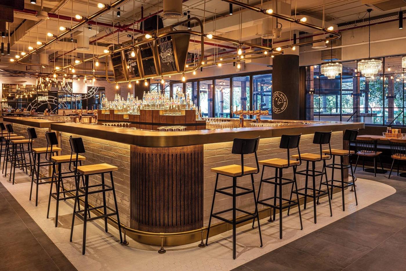 Sheraton-Jumeirah-Beach-Resort-Restaurant-56