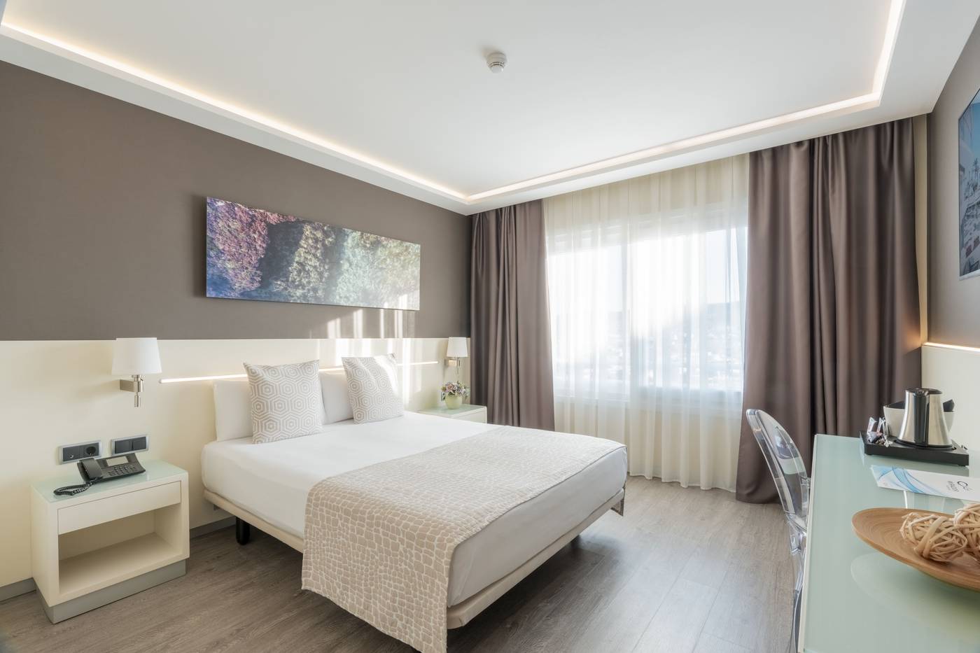 Calipolis-Hotel-Room-39