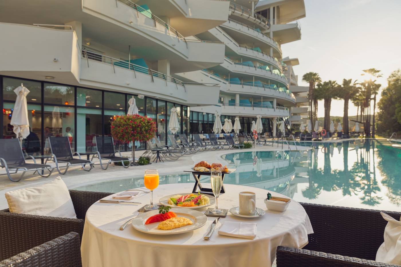 Senator-Banus---Adults-Recommended-Restaurant-62