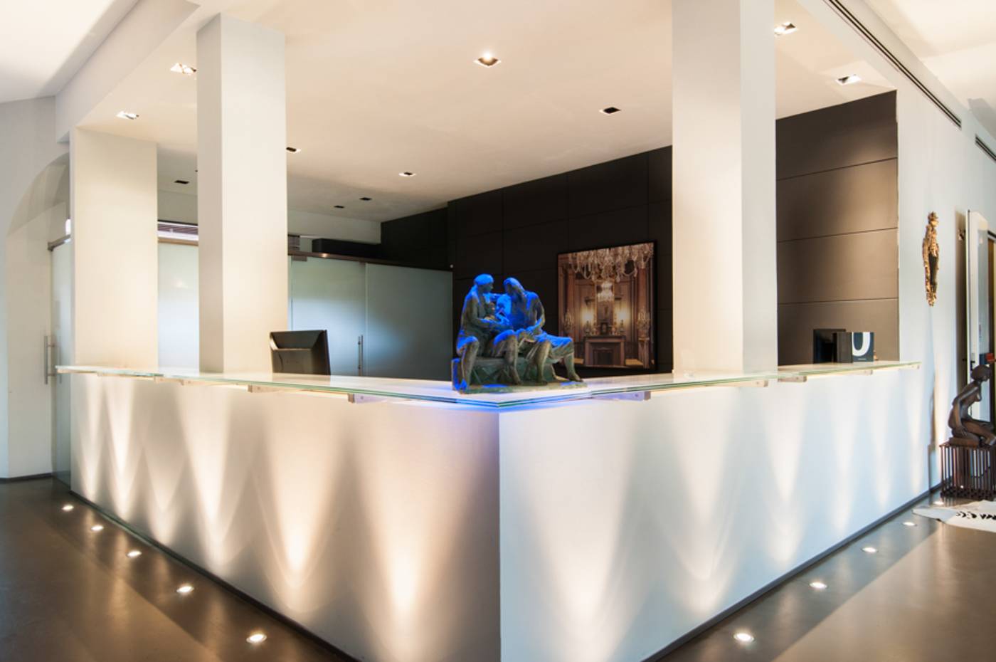 Michelangelo---Spa-Lobby-23