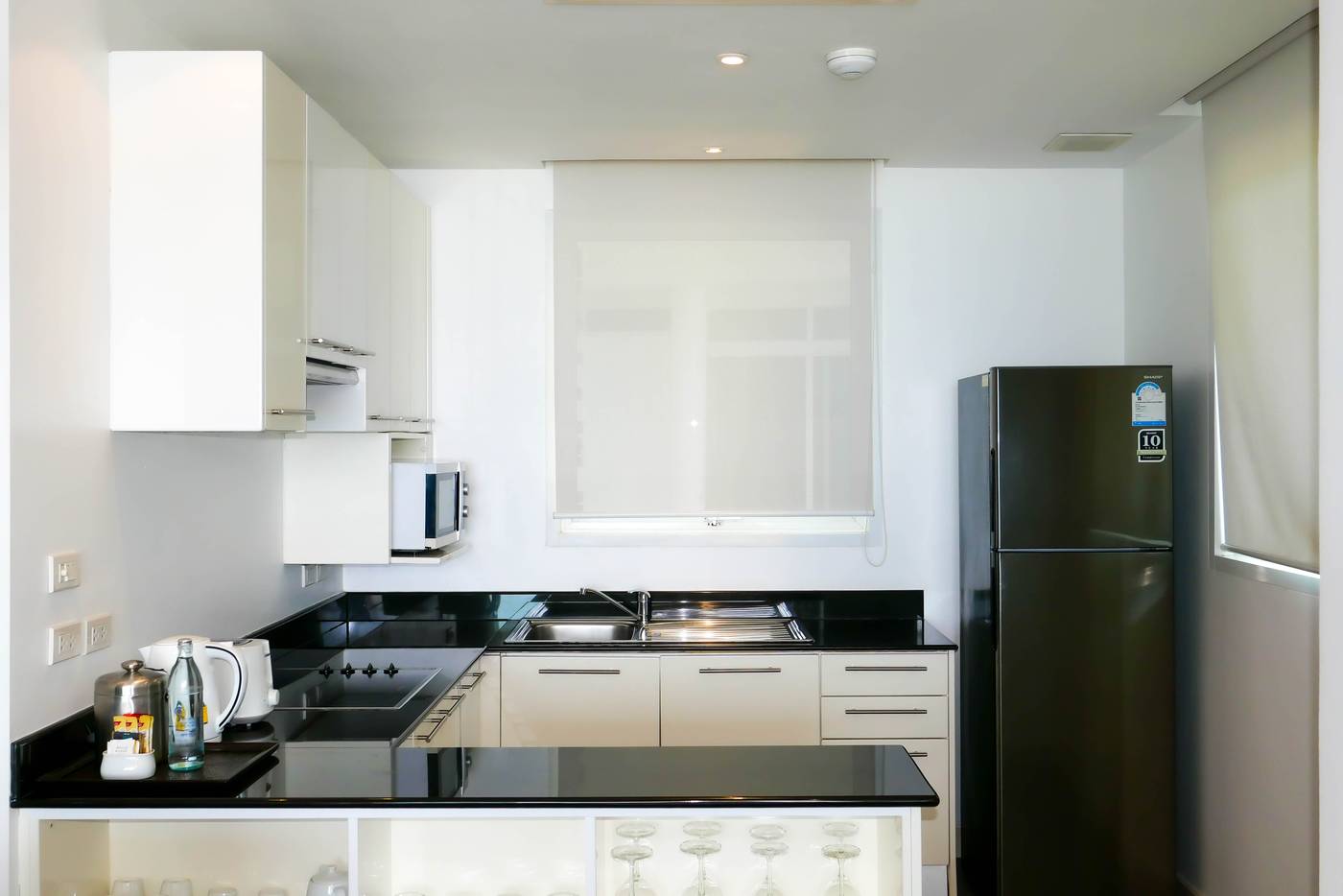 Movenpick-Resort---Spa-Karon-Beach-Phuket-Room-51