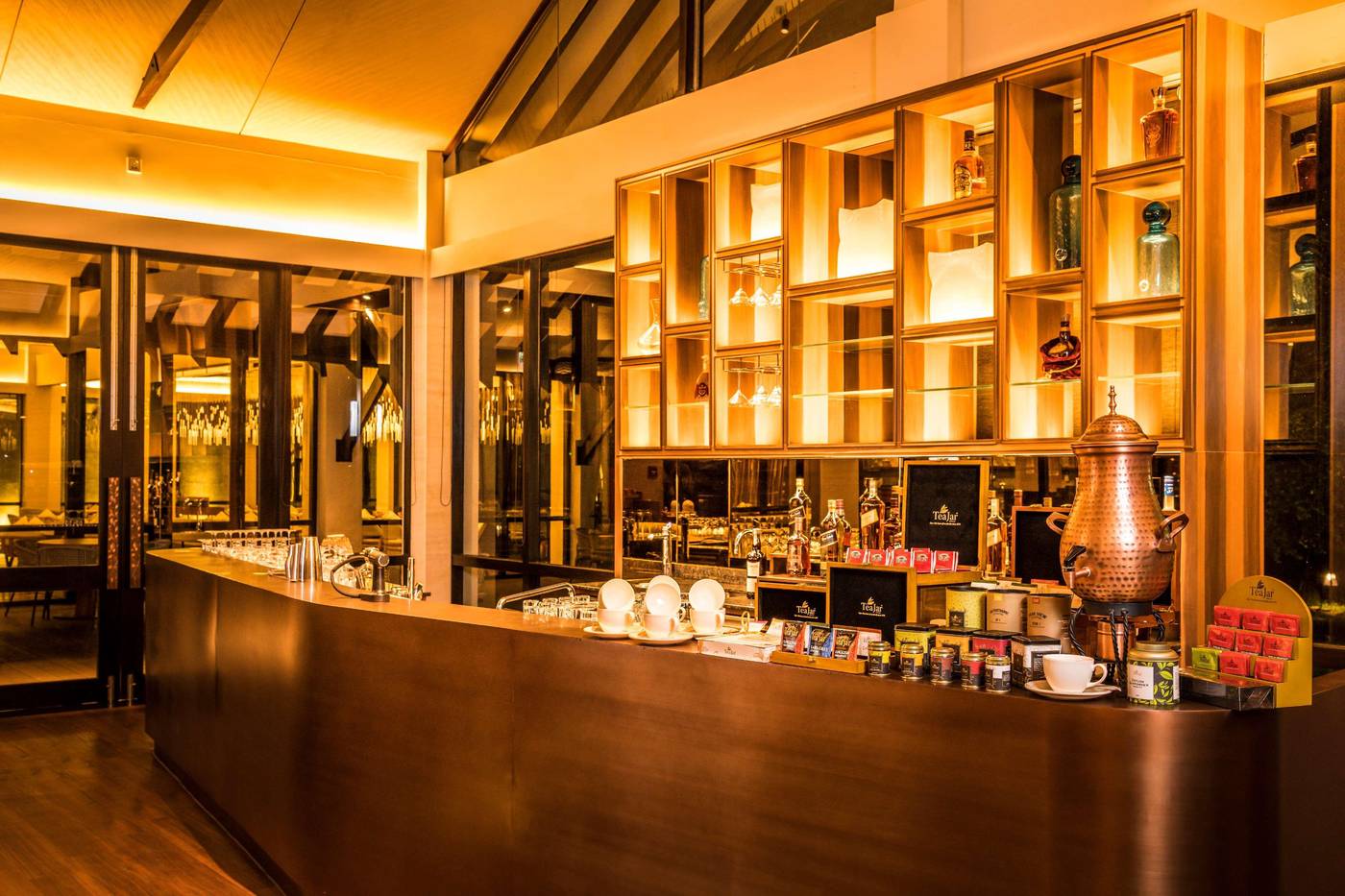 DoubleTree-by-Hilton-Weerawila-Rajawarna-Resort-Restaurant-57