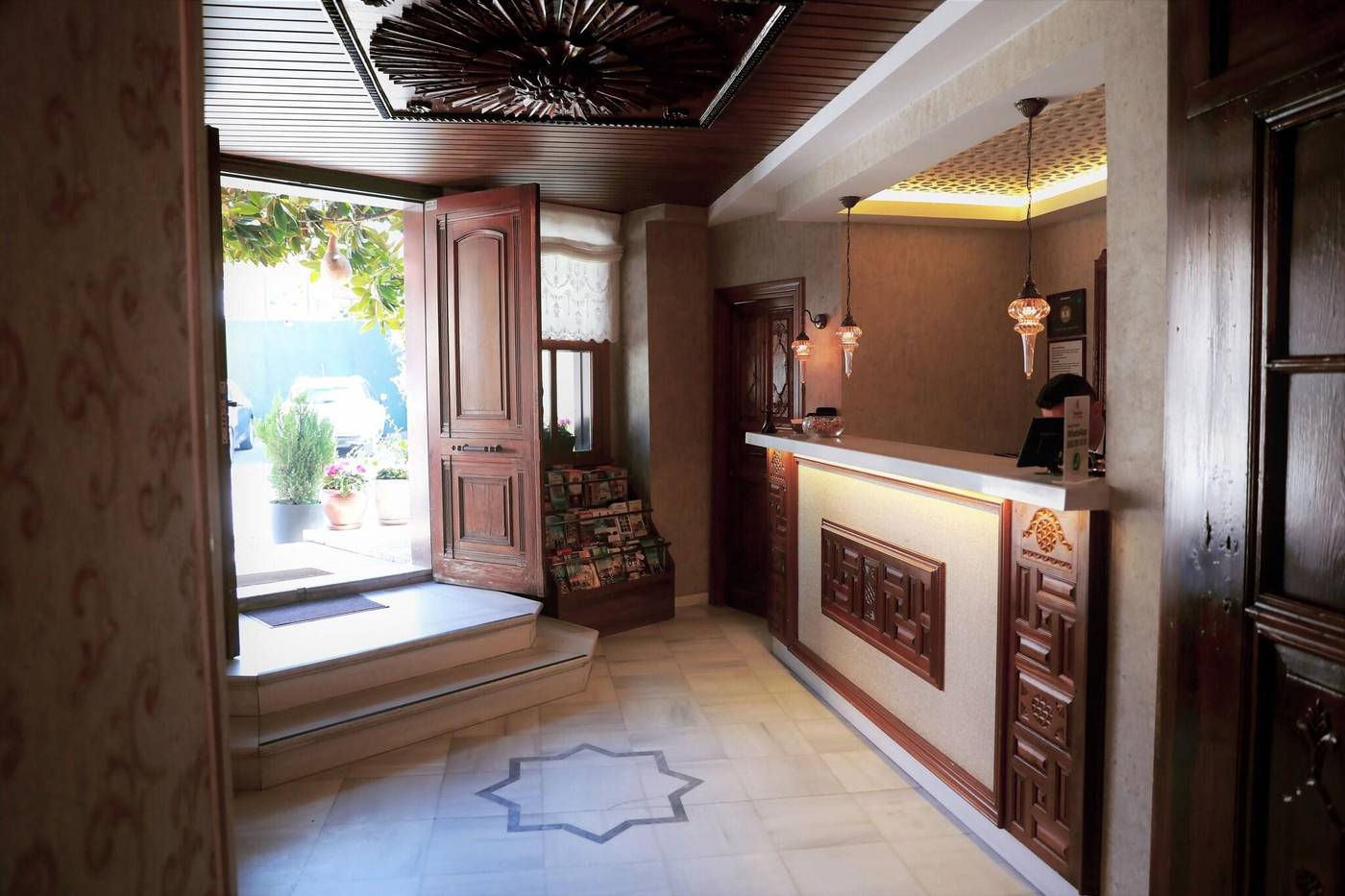 Yusufpasa-Konagi-Special-Class-Lobby-27