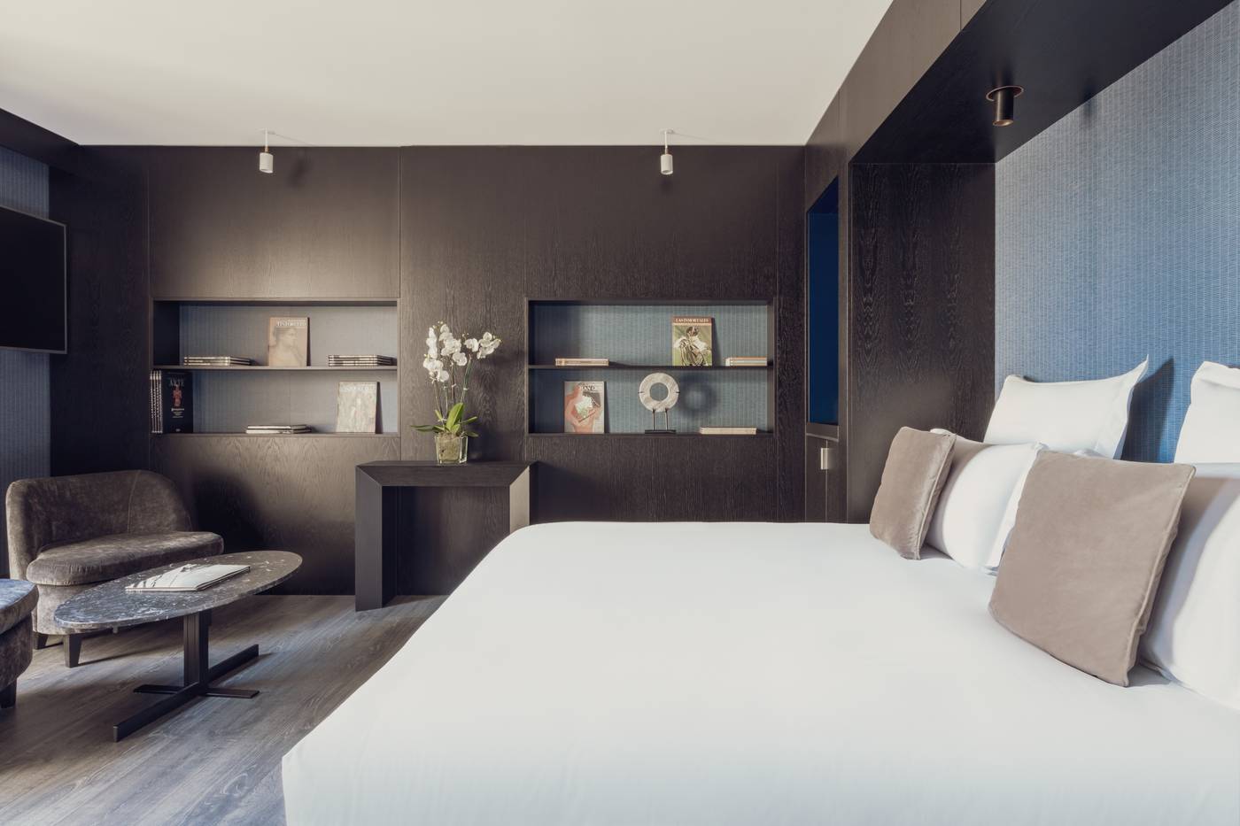 The-Pavilions-Madrid-Room-17