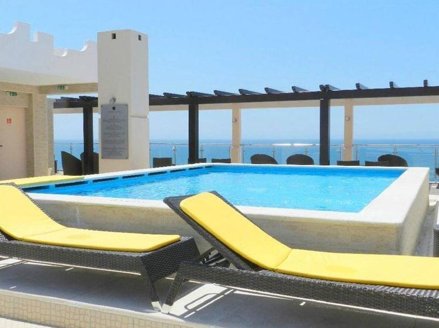 Algar Apartments And Hotel