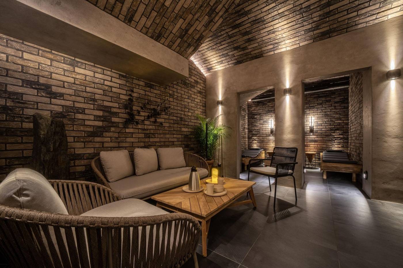 The-Viaduct---Suites---More-Sports-and-Entertainment-9