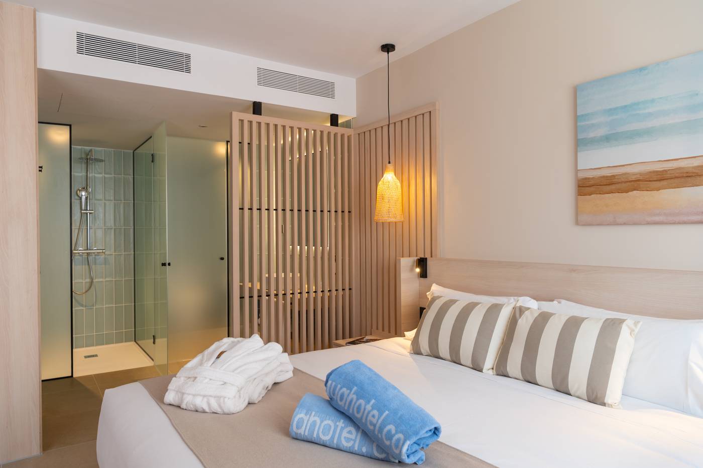 AQUA Hotel The Breeze