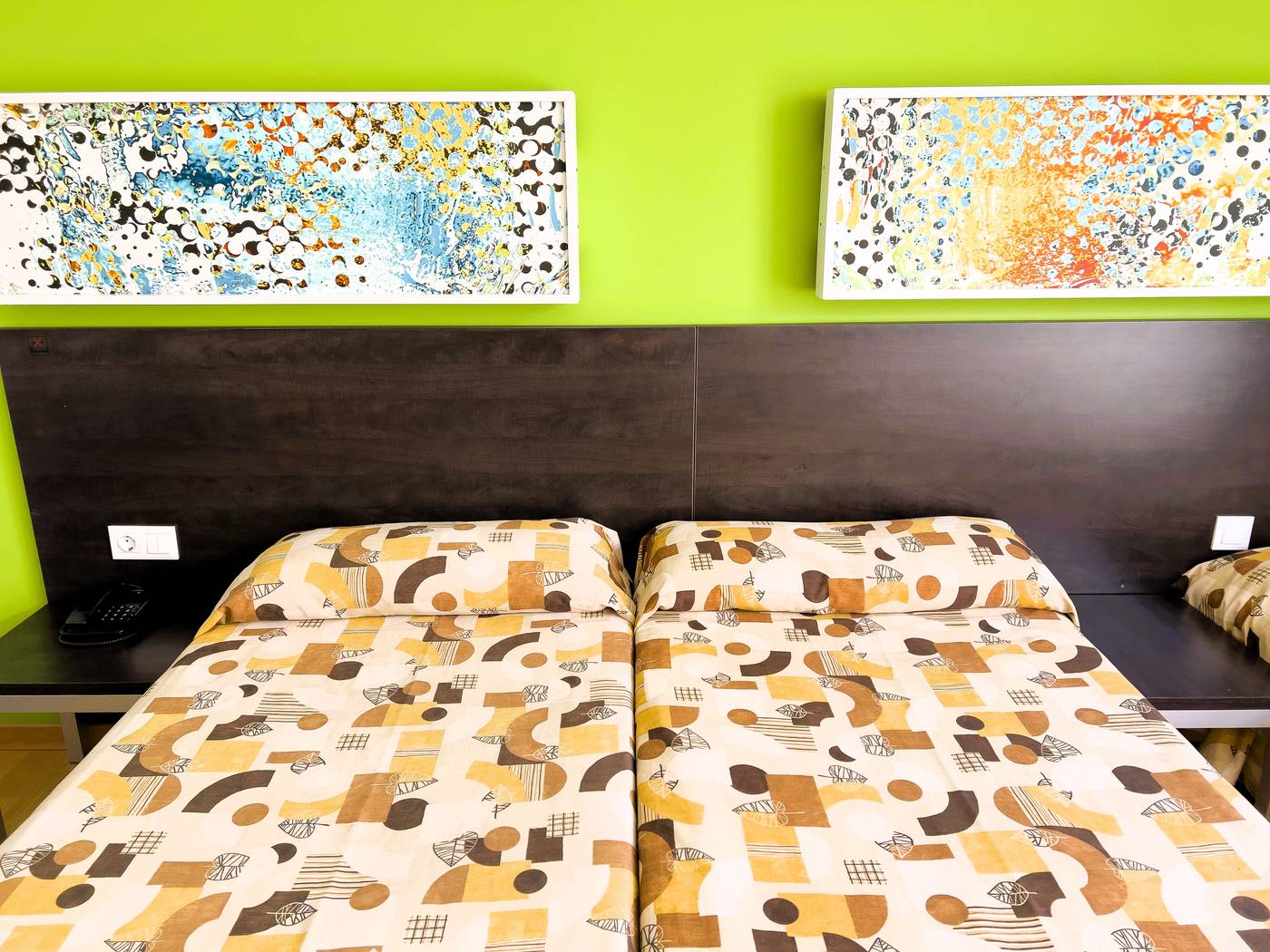 Sol-y-Sombra-Room-26