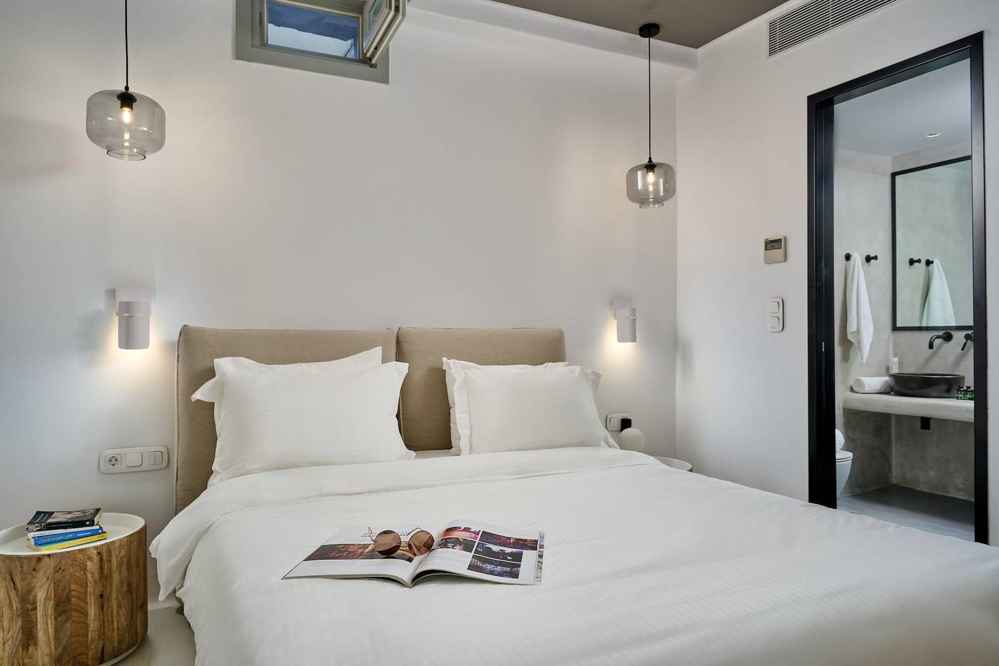 Adorno-Suites-Mykonos-Room-42