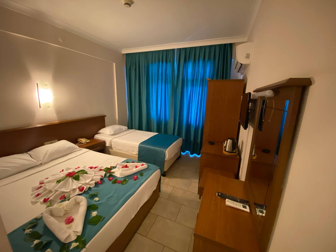 B-B-Yuzbasi-Beach-Hotel-Room-21