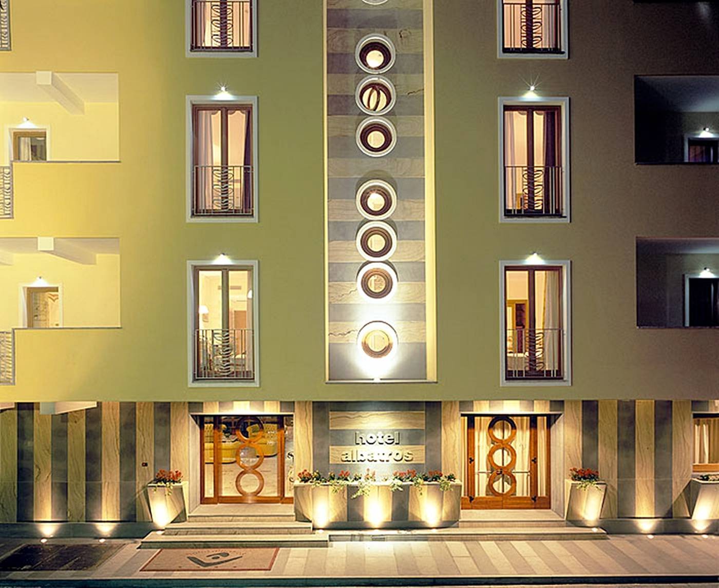 Albatros-General-view-27