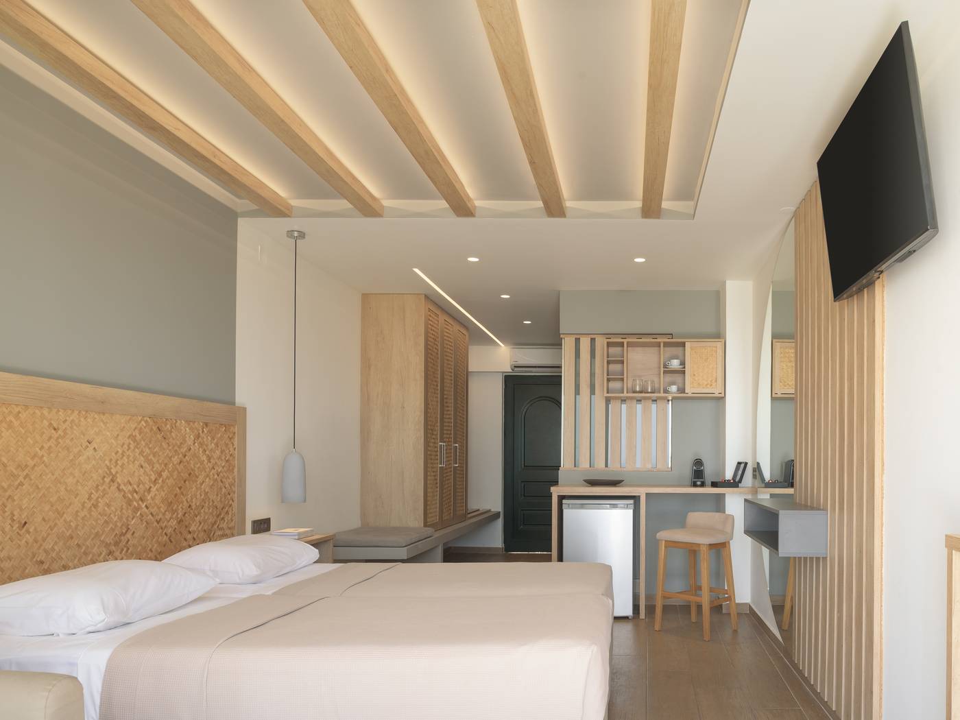 Asterias-Village-Room-42