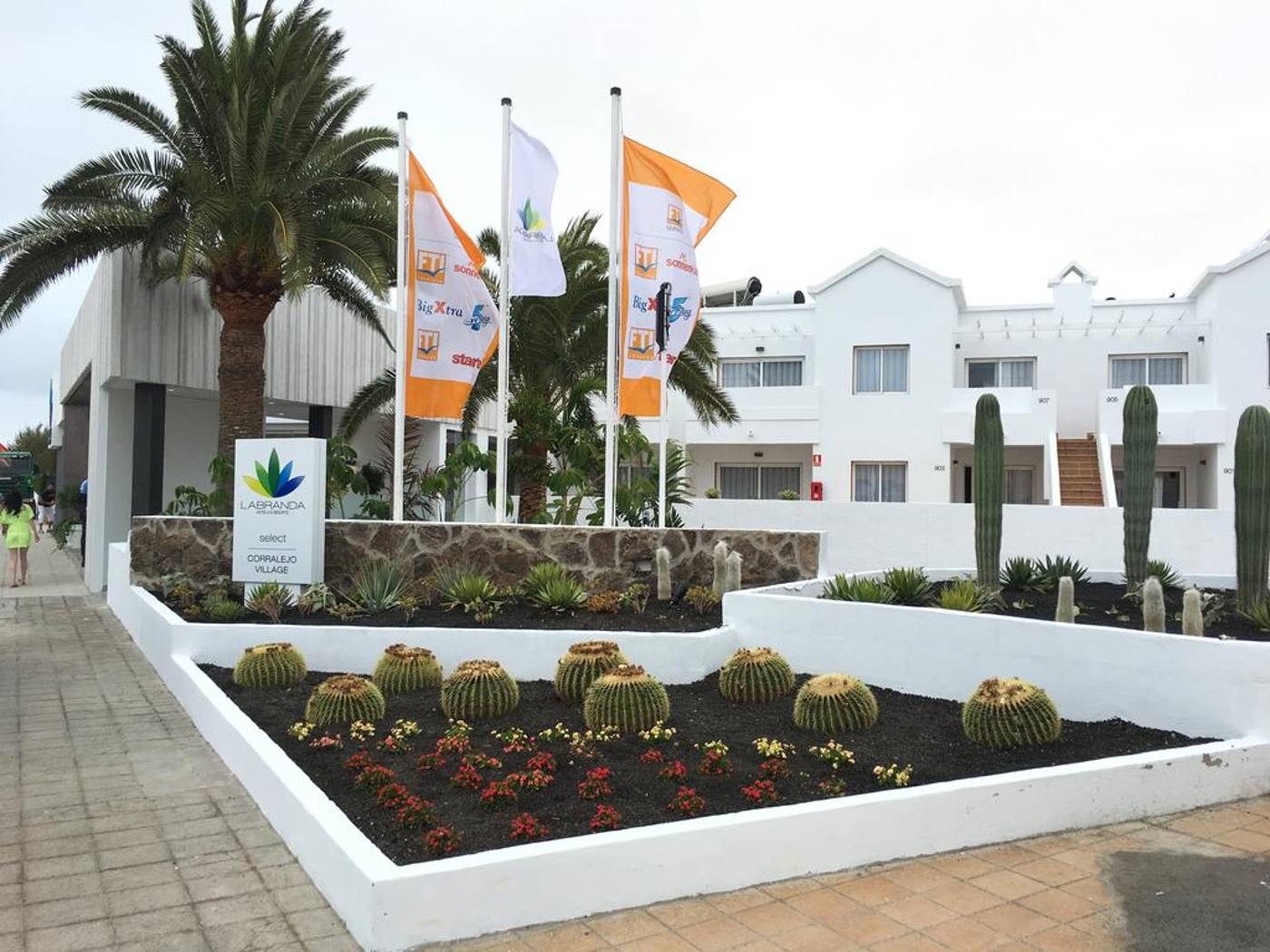 Labranda Corralejo Village