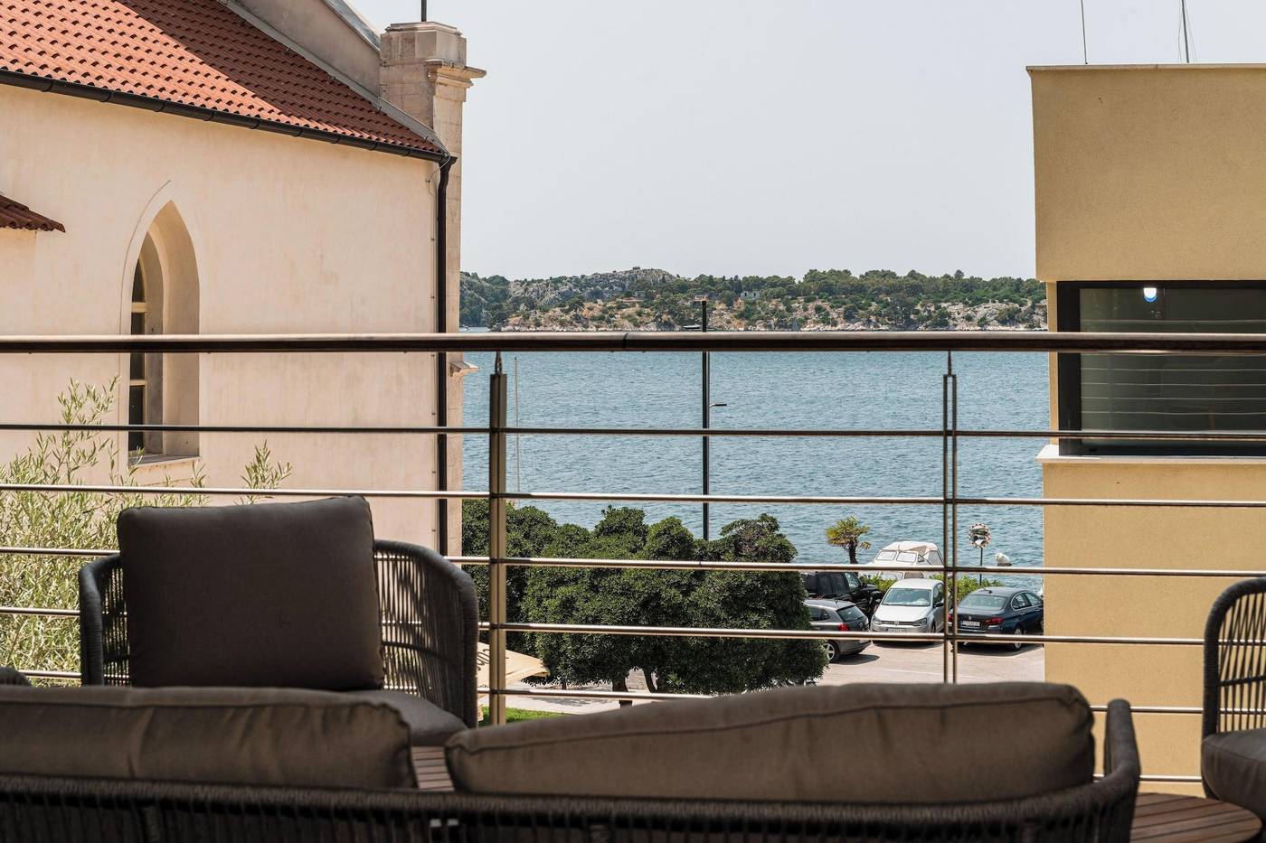 Armerun-Heritage-Hotel---Residences-Room-16