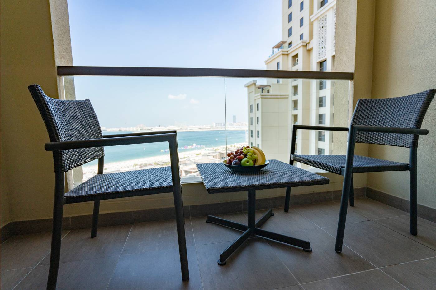 Amwaj-Rotana-Hotel-Jumeirah-Beach-Room-80