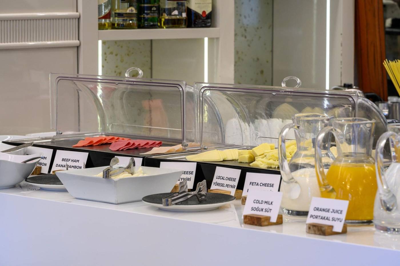 Four-Points-Express-by-Sheraton-Istanbul-Taksim-Restaurant-33