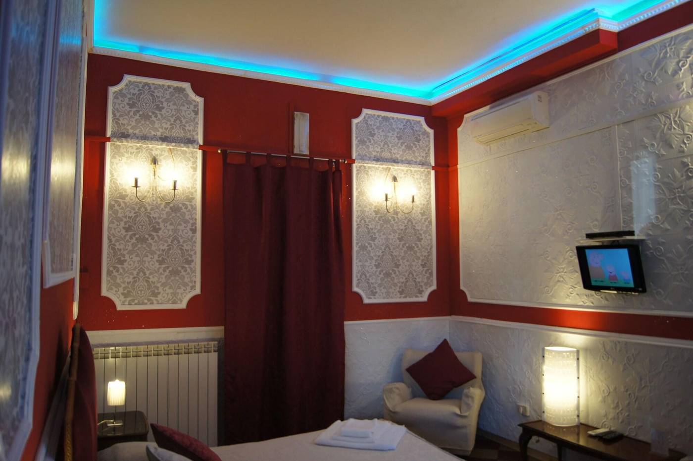 B---B-La-Mimosa-Room-46