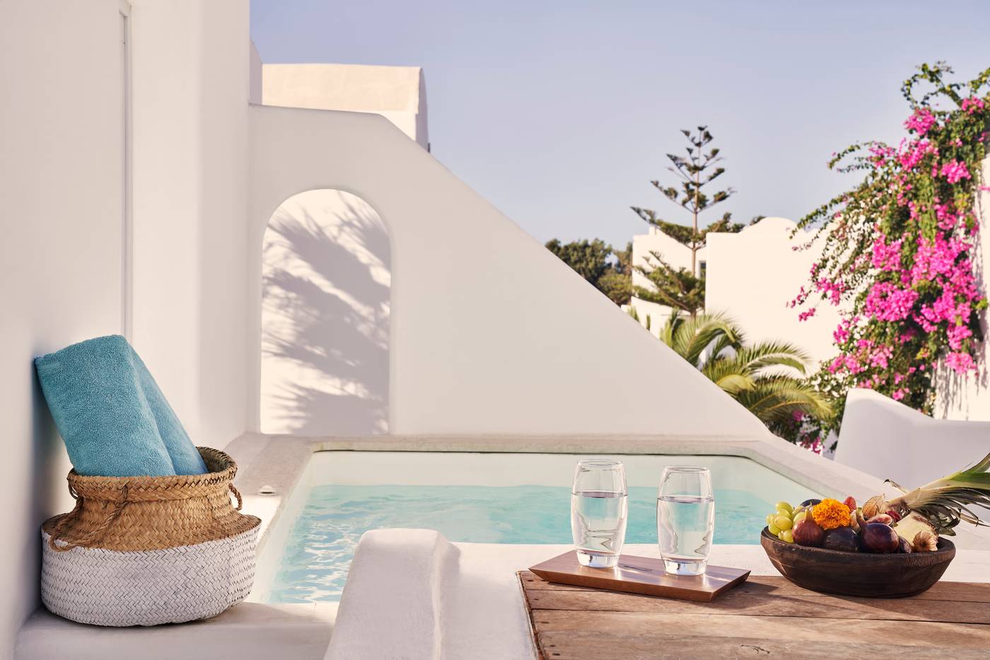 Mediterranean-Beach-Room-50