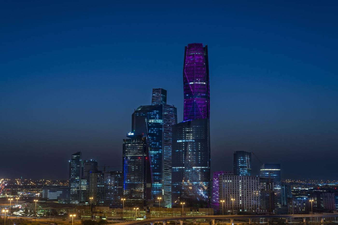 Mövenpick Hotel and Residences Riyadh-Saudi Arabia-RIYADH-Room-10