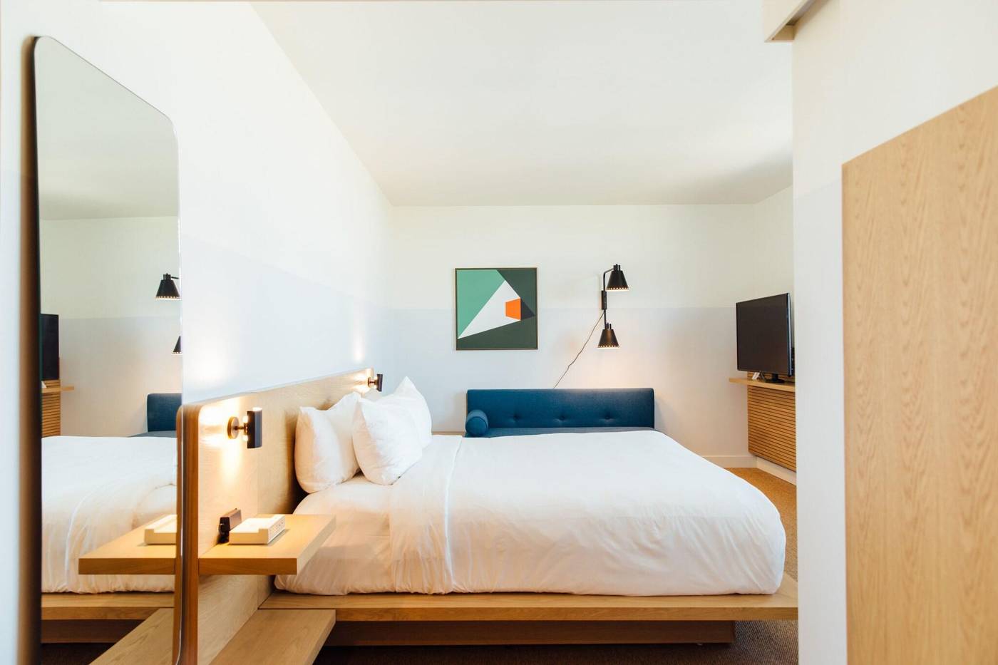 Custom-Hotel-Room-33