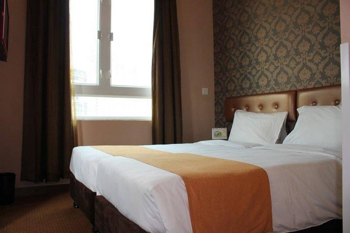 Best-Western-Hotel-Causeway-Bay-General-view-13