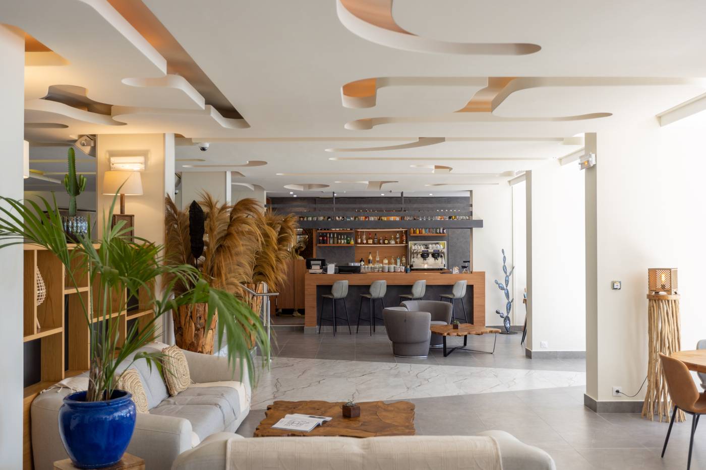 Luxotel-Cannes-General-view-33