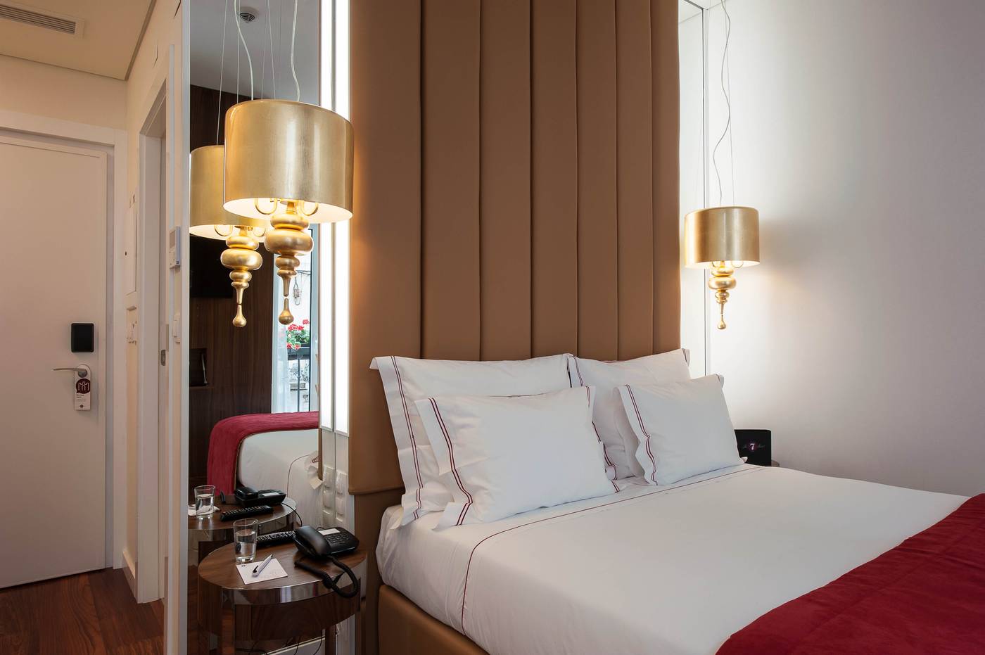 The-7-Hotel-Room-16