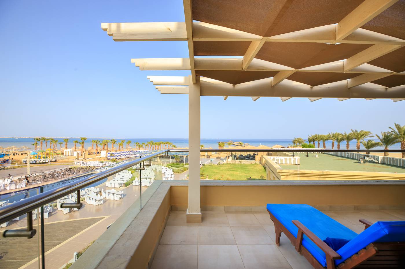 Amwaj-Beach-Club-Abu-Soma-Room-16