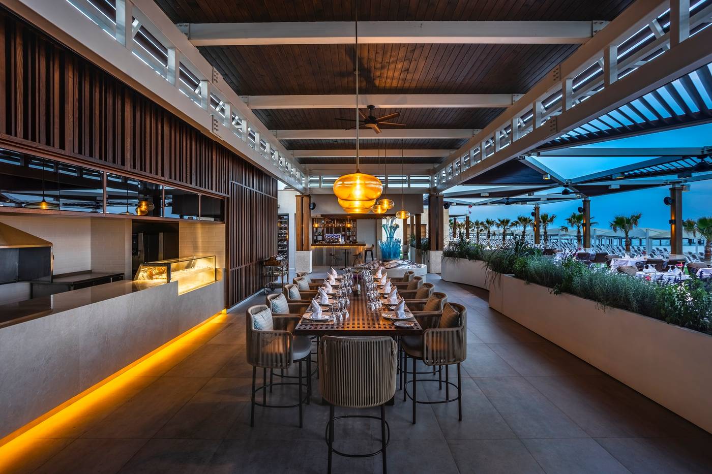 Calista-Luxury-Resort-Restaurant-48