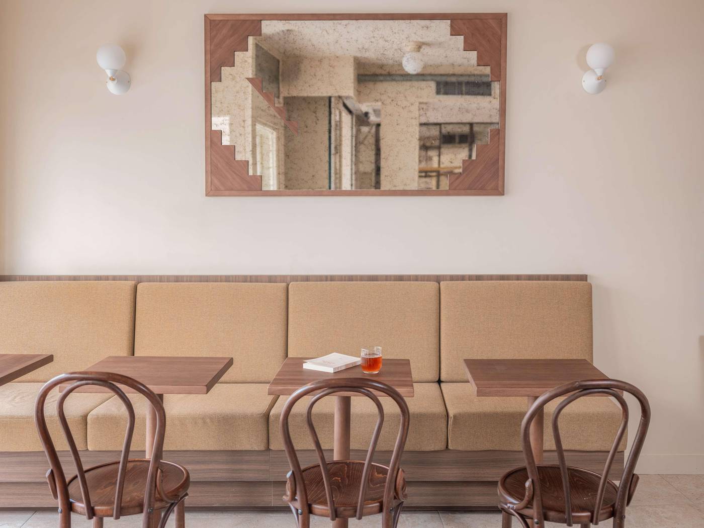 H----tel-Basss-by-HappyCulture-Restaurant-14