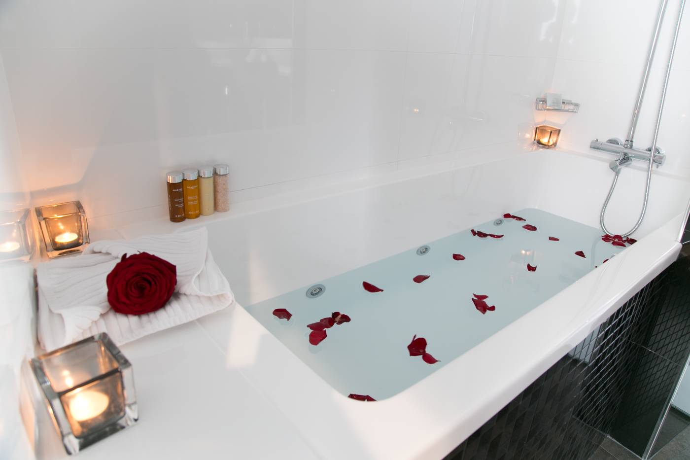 L-Empire-Paris-Room-39