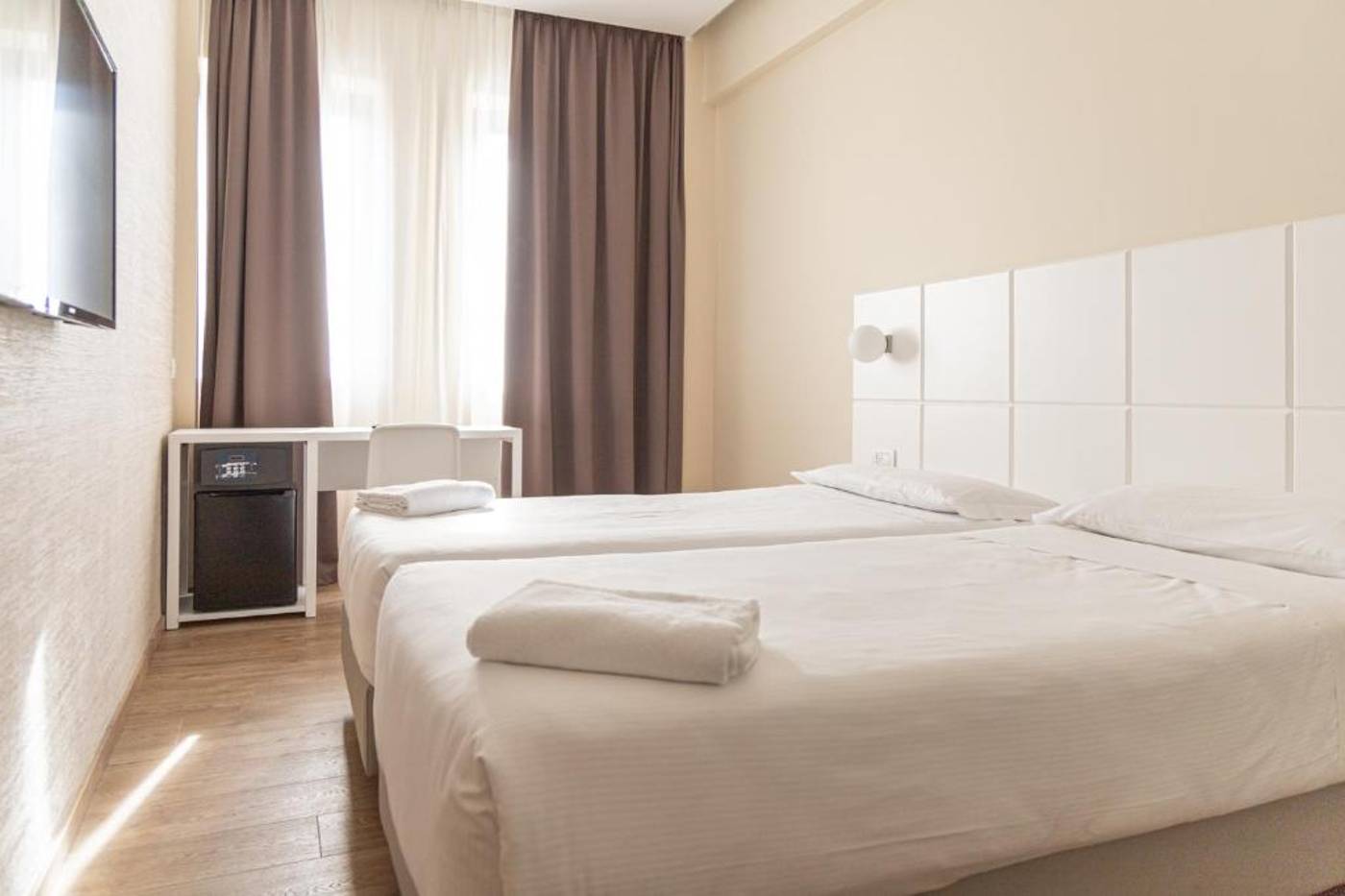 Boston Hotel-Italy-BARI-Room-7