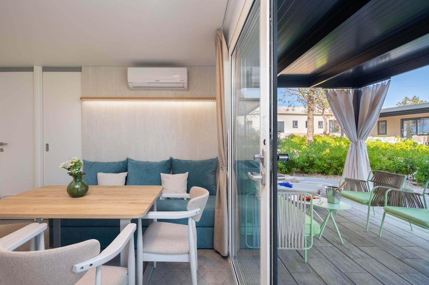 Aminess-Avalona-Camping-Resort-Room-104