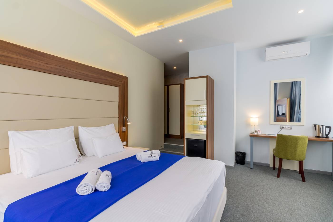 Privilege Suites by Central Park-Serbia-BELGRADE-Room-6