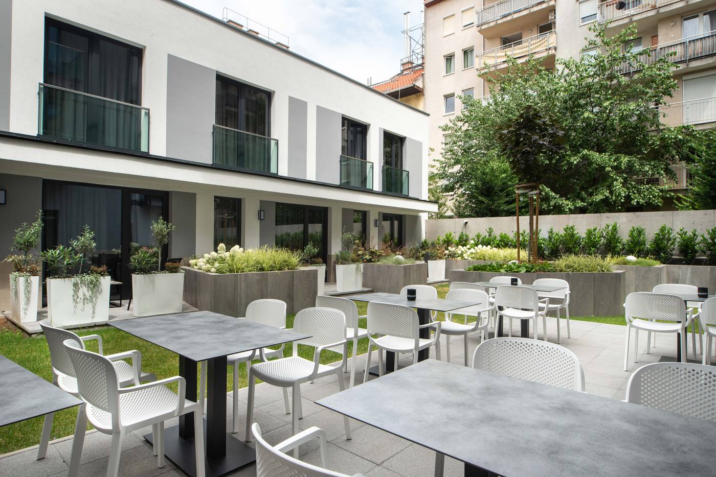 Onyx Luxury Hotel Budapest-Hungary-BUDAPEST-General view-5