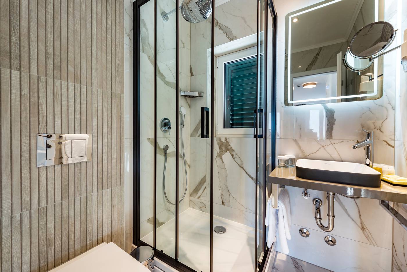 Villa-Orabelle-Room-38